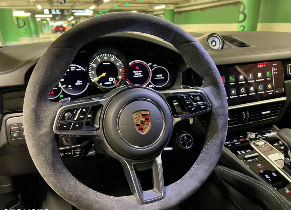 Porsche Cayenne cena 619000 przebieg: 1050, rok produkcji 2022 z Przysucha małe 254